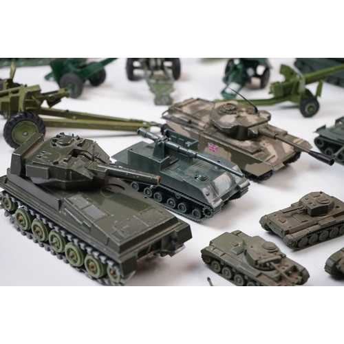 1247 - Collection of diecast & plastic military models to include Airfix, Corgi, Denzil Skinner, Dinky etc,... 