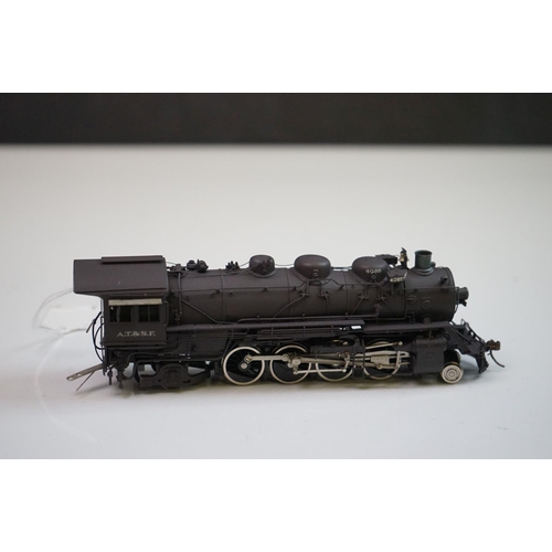 125 - Boxed Sunset Models HO gauge Santa Fe 2-8-2 4000 Class brass locomotive & tender, made by Samhongsa ... 