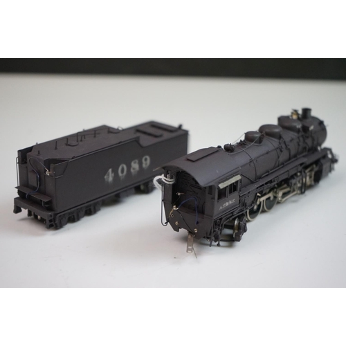 125 - Boxed Sunset Models HO gauge Santa Fe 2-8-2 4000 Class brass locomotive & tender, made by Samhongsa ... 