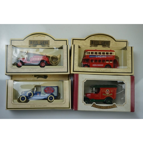 1277 - Collection of 35 boxed diecast models to include Lledo, Corgi and Oxford examples