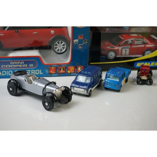 1278 - Group of boxed & unboxed models vehicles to include boxed Scalextric aC2365 Mitsubishi Lancer Evolut... 