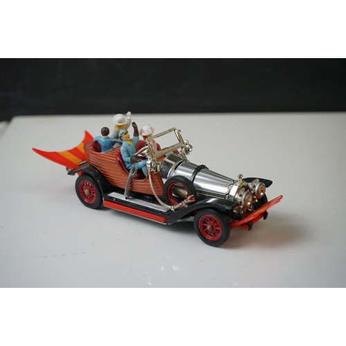 1296 - Six original mid 20th C Corgi diecast models to include Batmobile & Batboat both complete with Batma... 