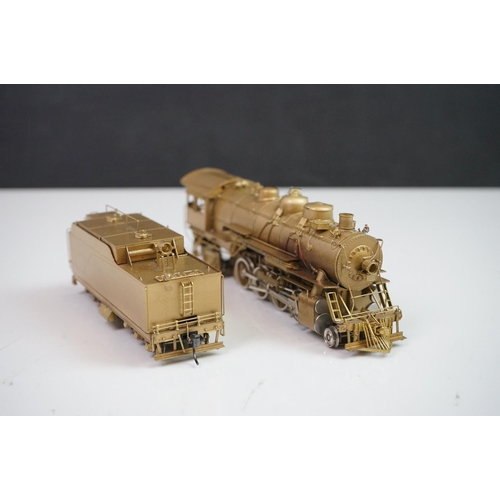 132 - Boxed Hallmarked Models INC HO gauge AT & SF 3129 2-8-2 brass locomotive & tender, unpainted, made i... 