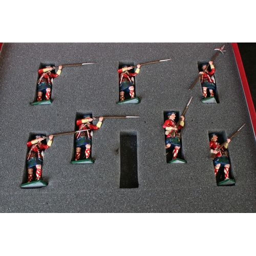 1322 - Two boxed Tradition Soldiers for Collectors Set No 614 42nd Highland Regiment of Foot The French and... 