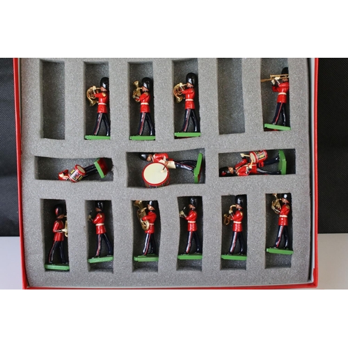 1327 - Boxed Britains Fusilier Miniatures metal figure set, complete and vg