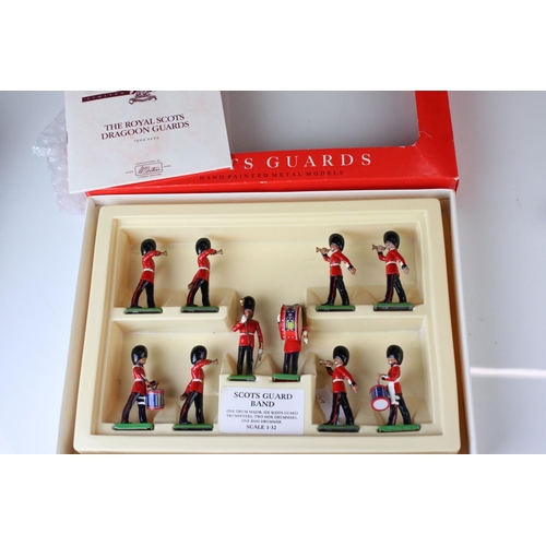 1332 - Eight boxed Britains metal soldier sets to include 7205 3 Mounted Lifeguards, 7239 Gordon Highlander... 