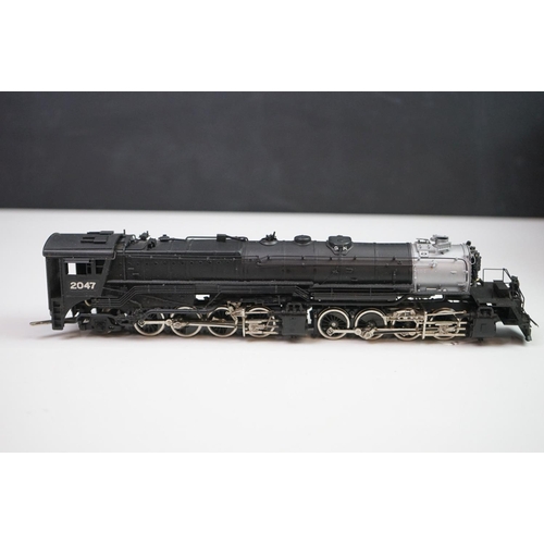 134 - Boxed Tenshodo for Pacific Fast Mail HO gauge GN 2-8-8-2 Class R-2 brass locomotive & tender along w... 