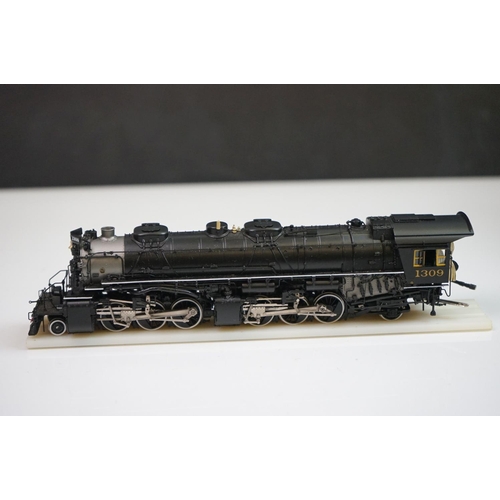 135 - Boxed Key Imports HO gauge C & O 2-6-6-2 Mallet H6 1300 Class w/12RC Tender Bench Mark Super Classic... 