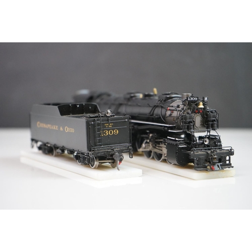 135 - Boxed Key Imports HO gauge C & O 2-6-6-2 Mallet H6 1300 Class w/12RC Tender Bench Mark Super Classic... 