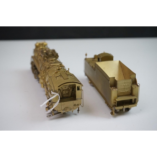 144 - Boxed Key Imports HO gauge DM & IR 2-10-2 Santa Fe brass locomotive & tender, by Samhongsa (Korea), ... 