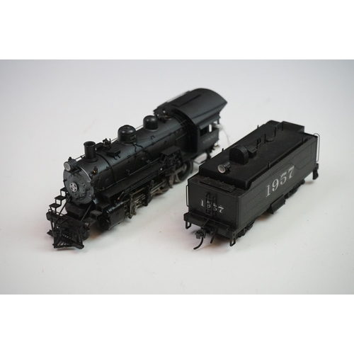 149 - Boxed United Scale Models HO gauge Santa Fe 2-8-0 brass locomotive & tender exclusively for Pacific ... 