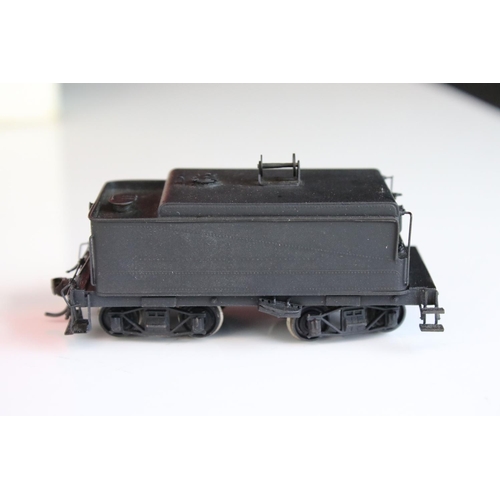 18 - Boxed Westside Model Company HO gauge Sierra #24 2-8-0 locomotive & tender made by Samhongsa Co Ltd ... 