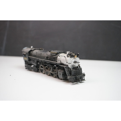 185 - Boxed United Scale Models HO gauge New Hi Grade C&O 2-8-4 brass locomotive & tender exclusively for ... 