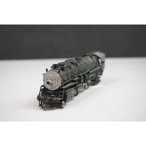 188 - Boxed United Scale Models HO gauge Santa Fe 2-10-2 brass locomotive & tender exclusively for Pacific... 