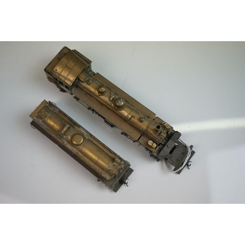 194 - Boxed Northwest Short Line HO gauge No 11 2-6-6-2 Mallet brass locomotive & tender, unpainted, appea... 