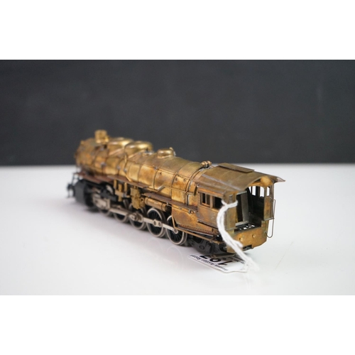 197 - Boxed Northwest Short Line HO gauge AT & SF 2-10-2 brass locomotive & tender by Toby (Japan), unpain... 