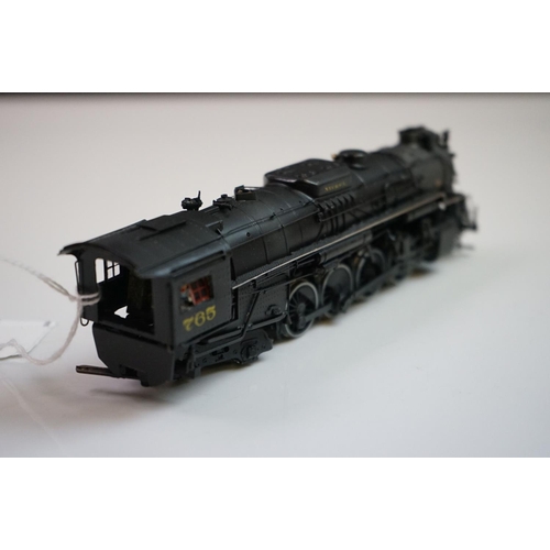 198 - Nickel Plate Road United Scale Models 2-8-4 brass locomotive & tender, painted, Japan, incorrectly b... 