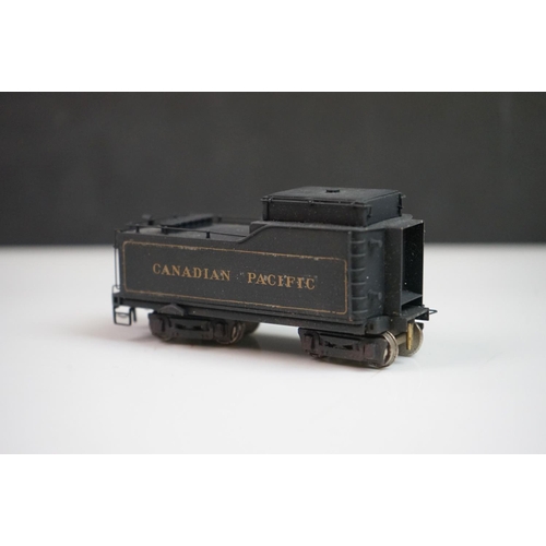 199 - Boxed United Scale Models HO gauge CPR 4-6-2 Canadian Pacific Rail brass locomotive & tender, made i... 