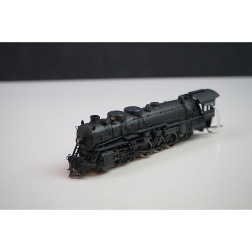 201 - Boxed United Scale Models HO gauge Santa Fe 2-10-2 brass locomotive, painted, exclusively for Pacifi... 