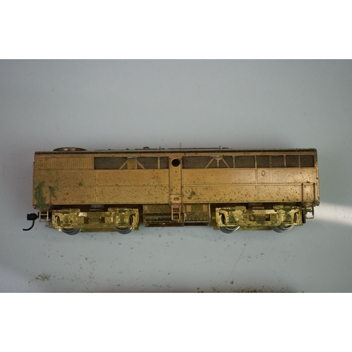 205 - Boxed Alco / KMT HO gauge FA-1 / FB-1 brass locomotive set, unpainted, appearing vg, inner packaging... 