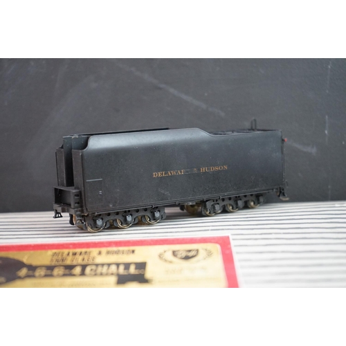 210 - Key Imports HO gauge Steam Articulated CS-23 Challenger Delaware & Hudson 1500 Class 4-6-6-4 brass l... 