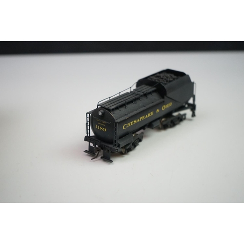 212 - Boxed Hallmark Models INC HO gauge Chesapeake & Ohio K-2 2-8-2 1189 brass locomotive & tender, made ... 