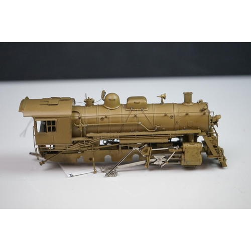 213 - Boxed Hallmark Models INC HO gauge ICRR 2-8-0 brass locomotive & tender, made in Korea by DongJin, m... 