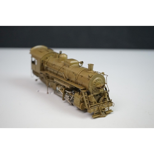 213 - Boxed Hallmark Models INC HO gauge ICRR 2-8-0 brass locomotive & tender, made in Korea by DongJin, m... 