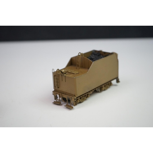 213 - Boxed Hallmark Models INC HO gauge ICRR 2-8-0 brass locomotive & tender, made in Korea by DongJin, m... 