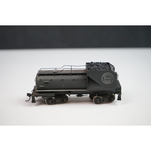 214 - Boxed Northwest Short Line HO gauge D&IR 2-8-2 (309) brass locomotive & tender, made in Japan, model... 