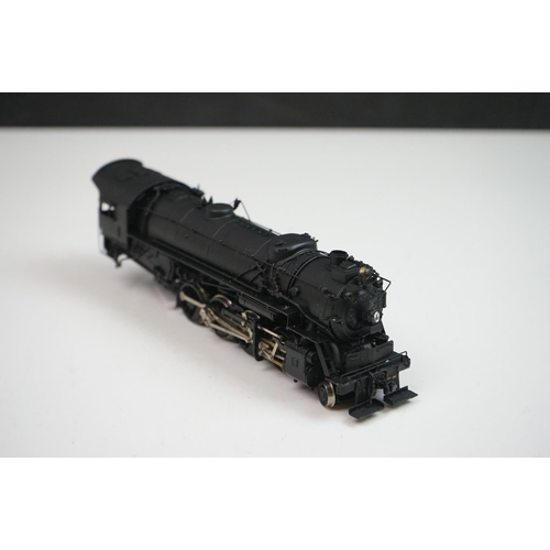 221 - Boxed Overland Models INC HO gauge Monon J-3 2-8-2 (560-565) brass locomotive & tender made in Korea... 