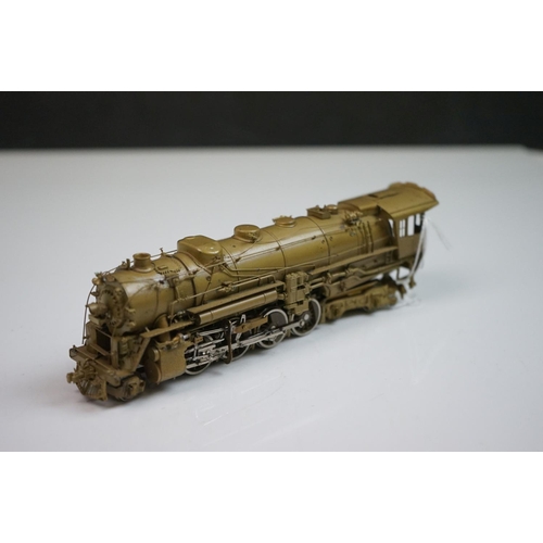 222 - Boxed Overland Models INC HO gauge C&NW J-4 2-8-4  brass locomotive & tender made in Korea by Sam Kw... 