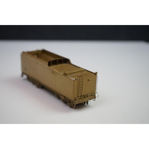 222 - Boxed Overland Models INC HO gauge C&NW J-4 2-8-4  brass locomotive & tender made in Korea by Sam Kw... 