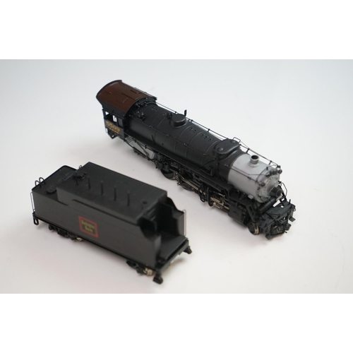 224 - Boxed Overland Models INC HO gauge CB&Q Q-4 2-8-2 5509 Burlington Route brass locomotive & tender ma... 