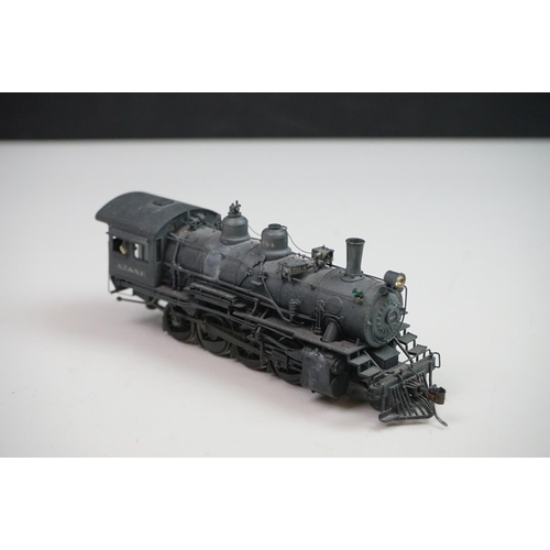 226 - Boxed Sunset Models HO gauge Santa Fe 2-8-0 789 Class brass locomotive & tender, painted, made in Ko... 