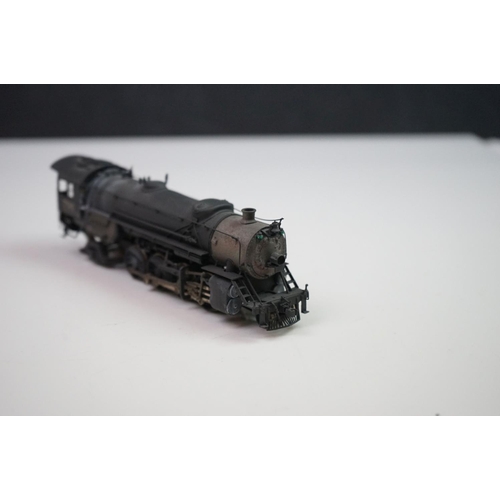 227 - Boxed Sunset Models HO gauge USRA Heavy 2-8-2 brass locomotive & tender, painted, made in Korea, app... 