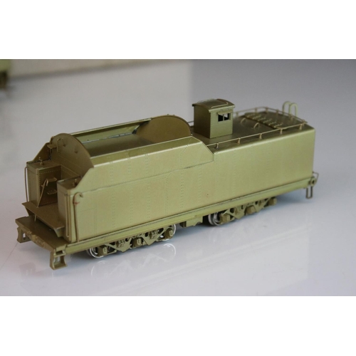 23 - Boxed Sunset Models HO gauge Denver & Rio Grande Western M-69 4-8-2 brass locomotive & tender, made ... 