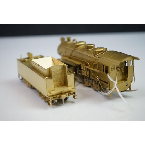 234 - Boxed Oriental Limited HO gauge USRA 0-8-0 US brass locomotive & tender, standard design, unpainted,... 