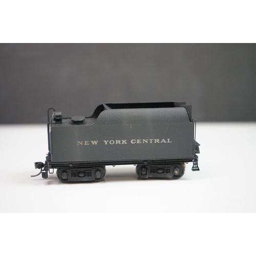 237 - Boxed Overland Models HO gauge New York Central System H-5t 2-8-2 brass locomotive & tender, made in... 