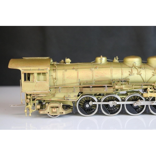 24 - Boxed Sunset Models HO gauge Santa Fe 4-8-2 3700 Class brass locomotive & tender, made by Samhongsa,... 