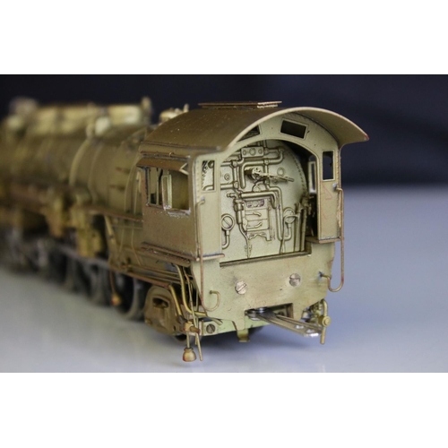 24 - Boxed Sunset Models HO gauge Santa Fe 4-8-2 3700 Class brass locomotive & tender, made by Samhongsa,... 