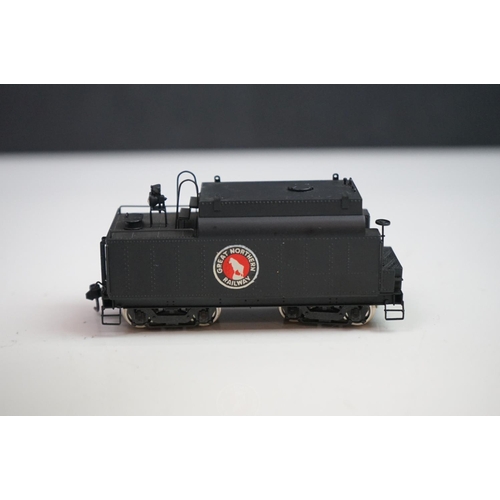 241 - Boxed Tenshodo HO gauge Great Northern 2-8-0  Class F-8 No 158 brass locomotive & tender, painted, a... 