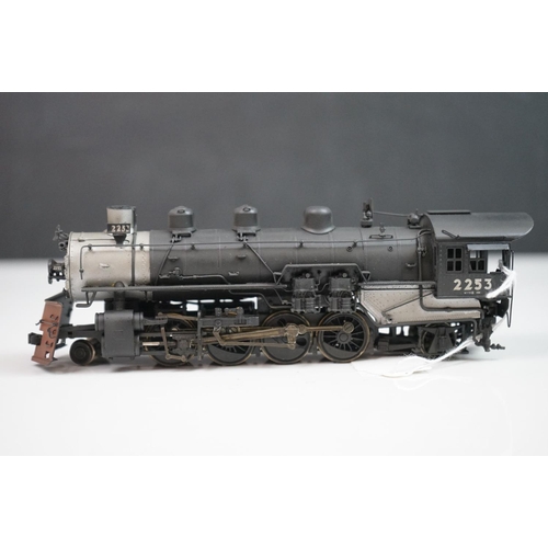 242 - Boxed Master Series HO gauge Union Pacific MK-6 Mikado 2-8-2 brass locomotive & tender, painted, app... 