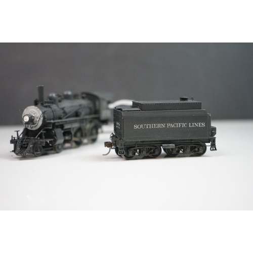 246 - Boxed Fujiyama Kogyo Co Ltd HO gauge SP-T & NO Class E-23 4-4-0 brass locomotive & tender, painted, ... 