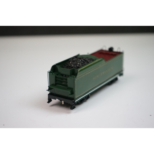 257 - Boxed Empire Midland HO gauge DL-103 Southern 4501 2-8-2 brass locomotive & tender, painted, made in... 