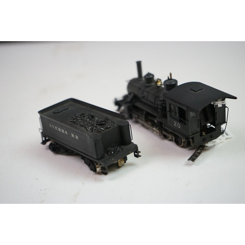 260 - Japanese HO gauge 2-8-0 20 Sierra RR locomotive & tender, painted, appearing excellent, with tatty b... 