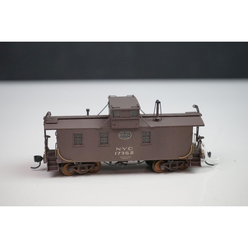 267 - Three boxed Overland Models HO gauge brass items of rolling stock to include NYC Plywood Side Caboos... 