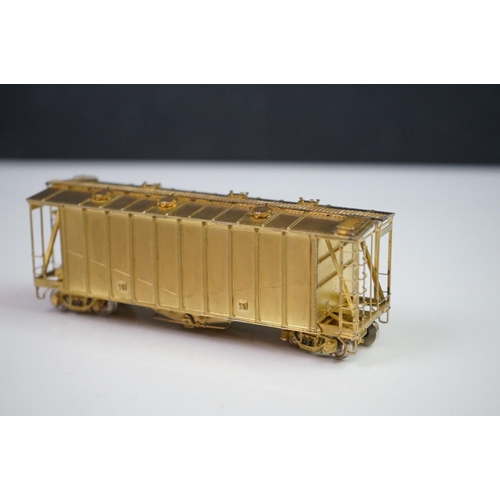 268 - Four boxed Overland Models HO gauge brass items of rolling stock to include Ma & Pa Caboose no 2002 ... 