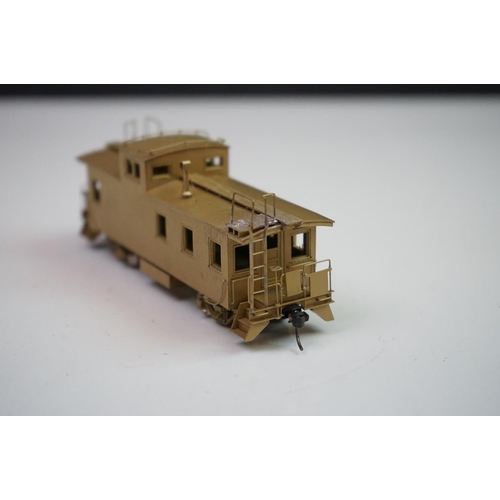 268 - Four boxed Overland Models HO gauge brass items of rolling stock to include Ma & Pa Caboose no 2002 ... 