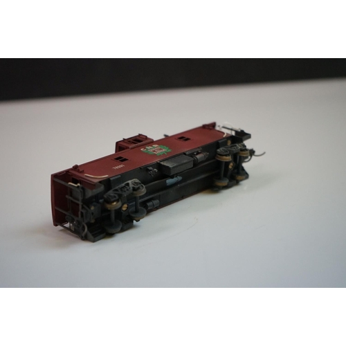 276 - Three boxed HO gauge brass Caboose models to include 2 x CNR Modern Caboose (one painted, one unpain... 